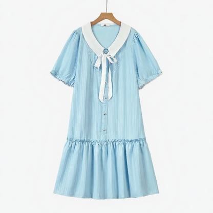 Robe grande taille bleue à col contrastant, nœud papillon et ourlet à volants - Bleu - 6XL - image 0