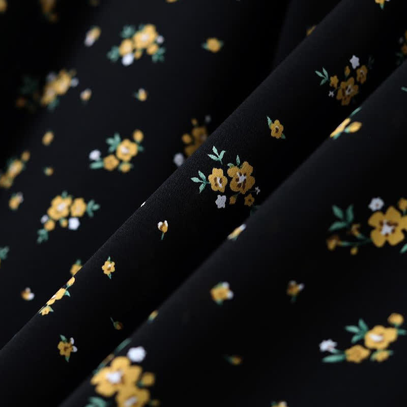 Robe midi grande taille à petits fleurs, col à nouer et ourlet à volants - image 5
