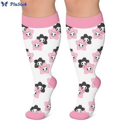 Chaussettes de compression roses à tête de mort et marguerite grande taille - image 6