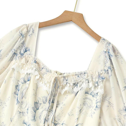Robe d'été à col carré, manches bouffantes courtes et bordure en dentelle, à volants - image 1