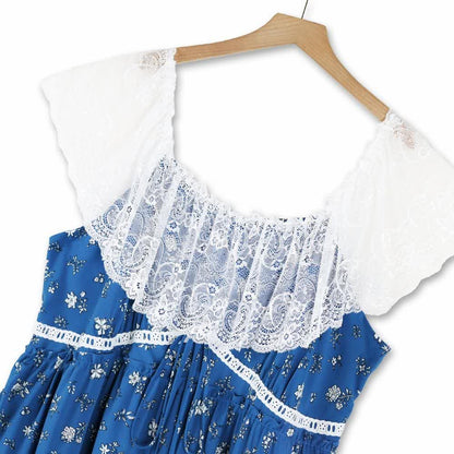Robe midi d'été grande taille à manches papillon en dentelle et imprimé floral discret - image 1