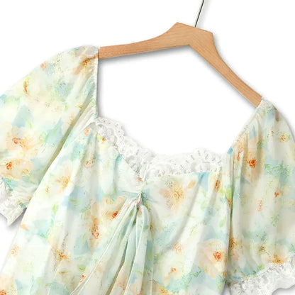 Robe longue d'été grande taille à col carré, bordure en dentelle et imprimé floral, manches bouffantes - image 1