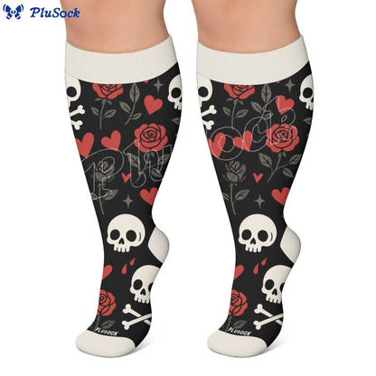 Chaussettes de compression grandes tailles à rayures rouges et tête de chauve-souris - image 5