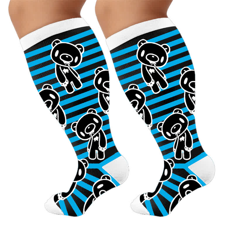 Chaussettes de compression grandes tailles à rayures rouges et tête de chauve-souris - image 10