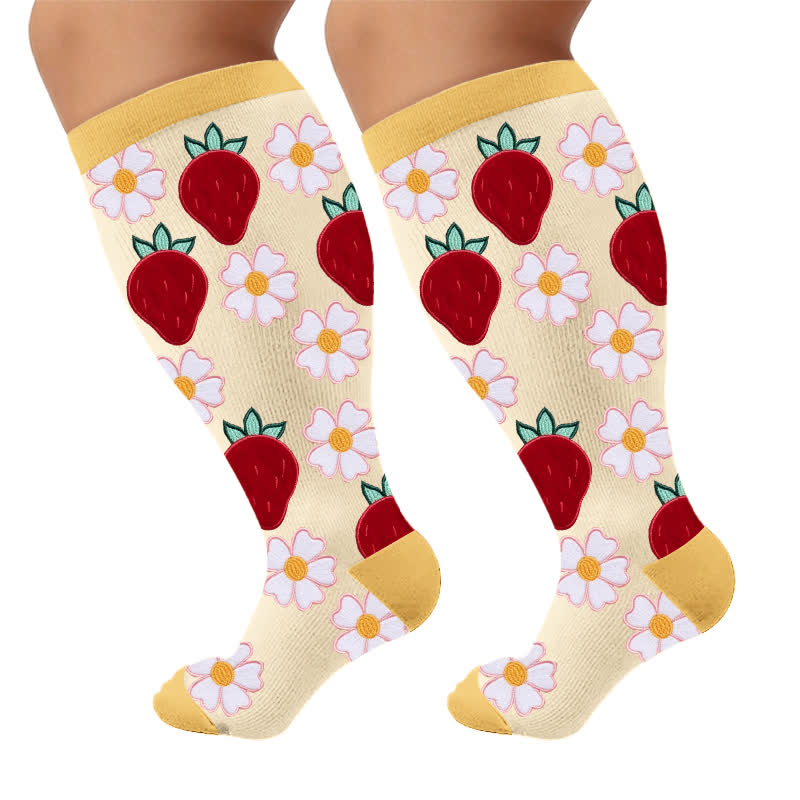 Chaussettes de compression grandes tailles à la fraise et à la marguerite - image 10