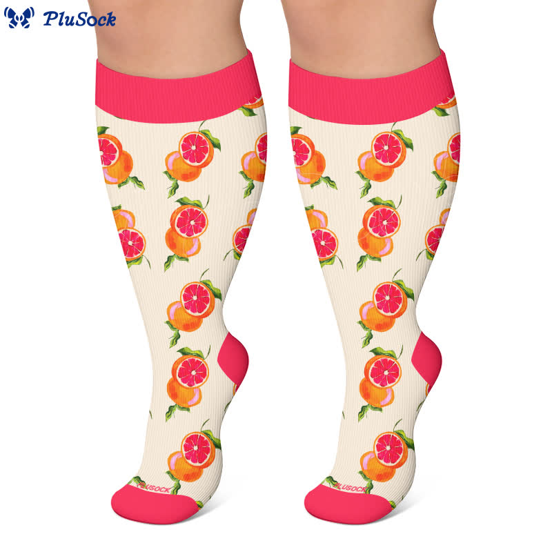 Chaussettes de compression grandes tailles à imprimé cerise et pamplemousse - image 6