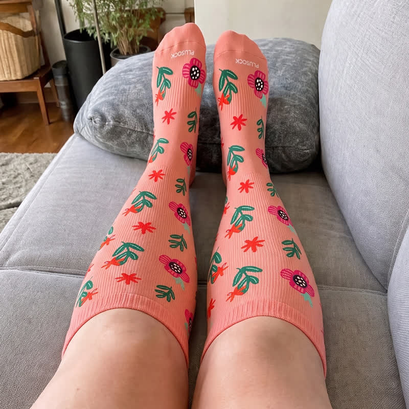 Chaussettes de compression fleuries grande taille pour la plage - image 2