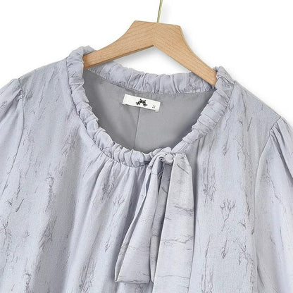 Robe maxi romantique à col nœud - image 4