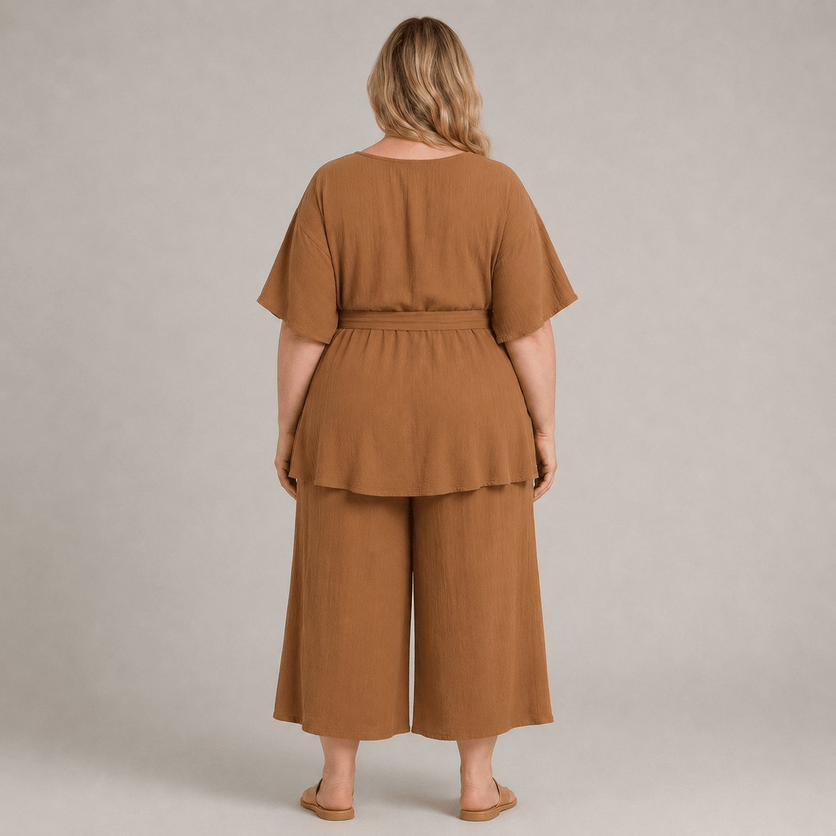 Ensemble haut décontracté ceinturé et pantalon à jambes larges et poches - image 3