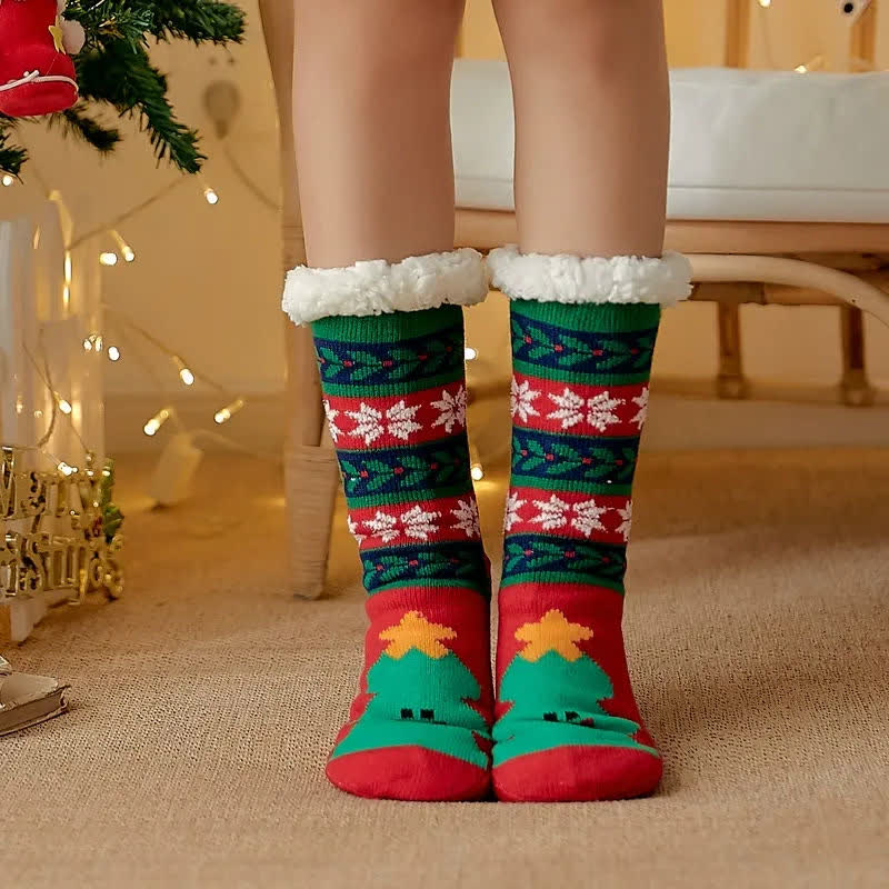 Chaussettes-chaussons douillettes en sherpa avec ours de Noël - Vert foncé - 42(US2-8) - image 1