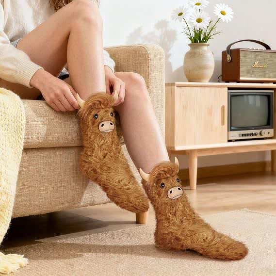 Chaussettes-chaussons confortables à motif vache des Highlands - image 5