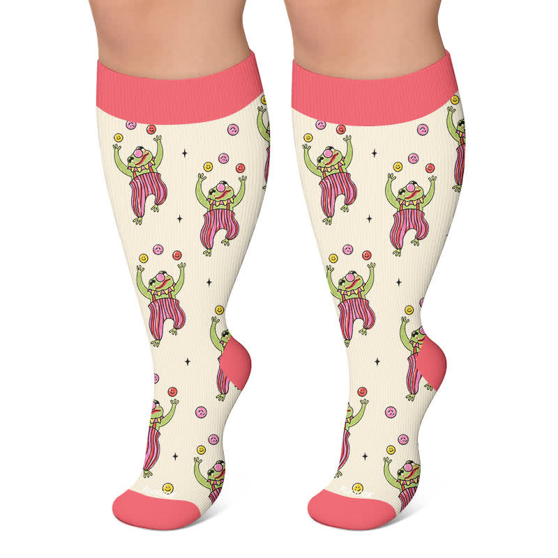 Chaussettes de compression grandes tailles à motif grenouille amusant - Beige - 4XL - image 4