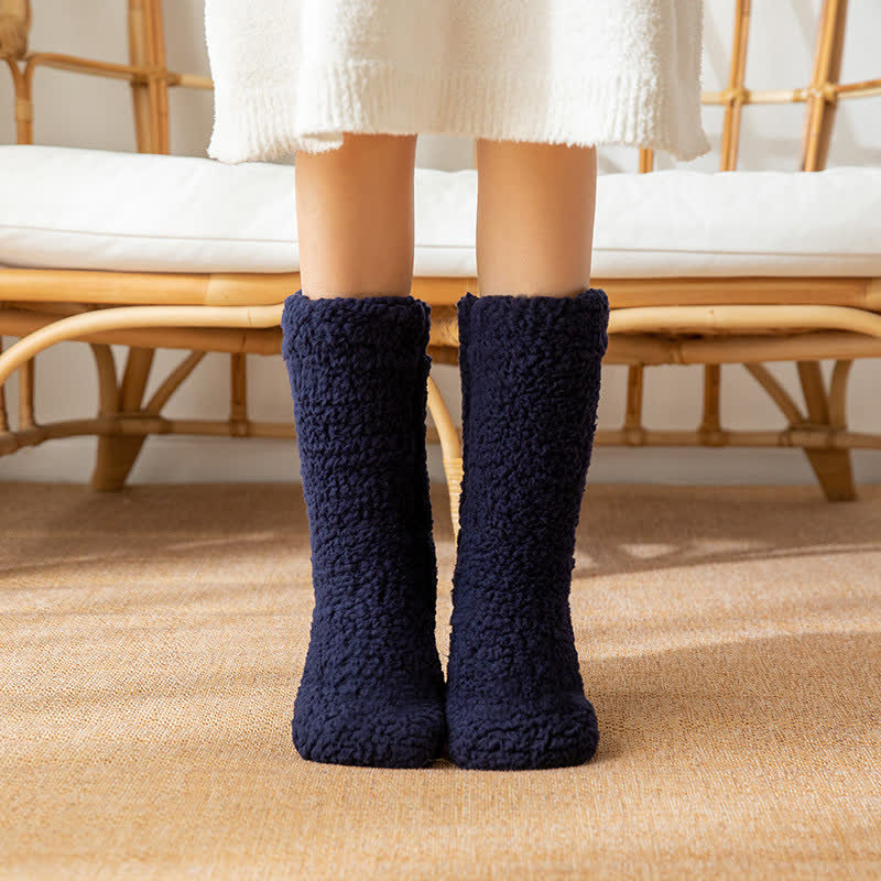 Chaussettes-chaussons blanches unies et duveteuses mi-mollet (2 paires) - image 6