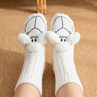 Chaussettes-chaussons blanches en laine de mouton tricotée - image 1
