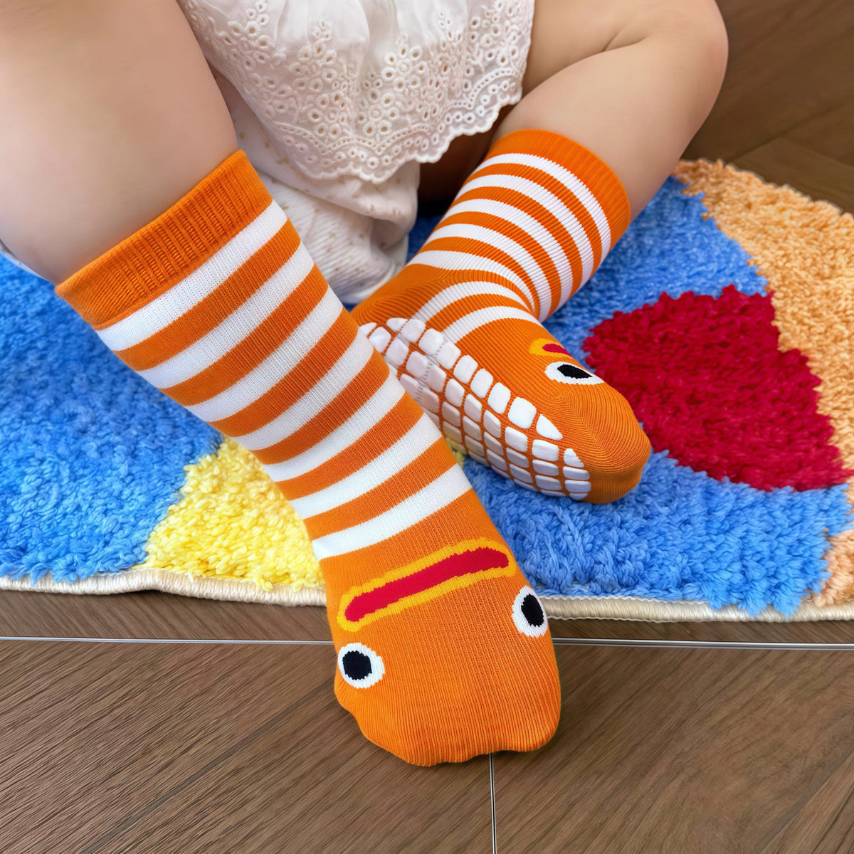 Chaussettes-chaussons rayées à motifs amusants pour toute la famille (4 paires) - image 7