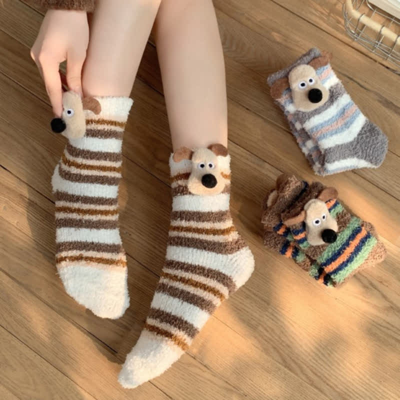 Chaussettes montantes duveteuses à rayures avec oreilles de chiot (4 paires) - image 2
