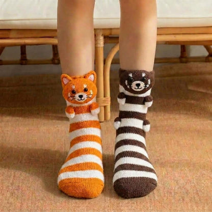 Chaussettes-chaussons rayées en peluche avec un adorable panda roux - Multicolore - EU36-42(US3-8.5) - image 0