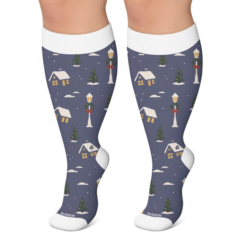 Chaussettes de compression grand format « Village de Noël » - Bleu foncé - 4XL - image 5