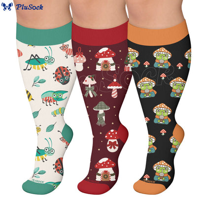 Chaussettes de compression grandes tailles en forme de champignons de jardin à motifs. - image 0