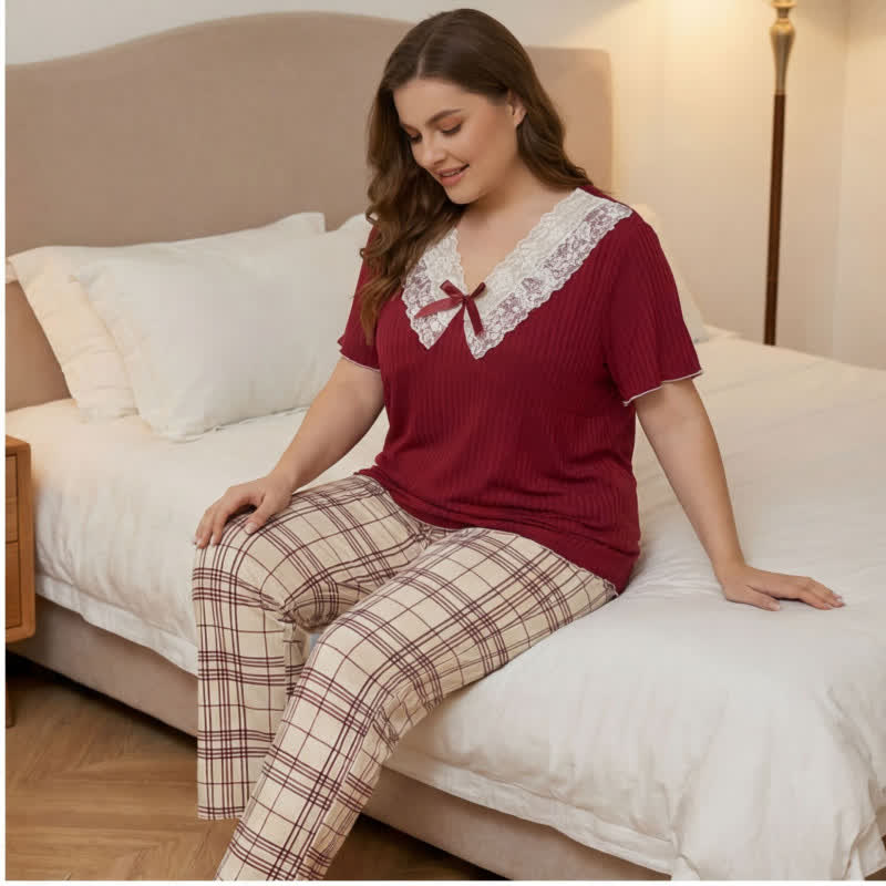 Ensemble pyjama à carreaux avec col en dentelle - image 2