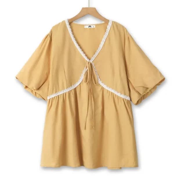 Chemisier grande taille en coton à col V et bordure en dentelle, noué sur le devant - Jaune - 6XL - image 0