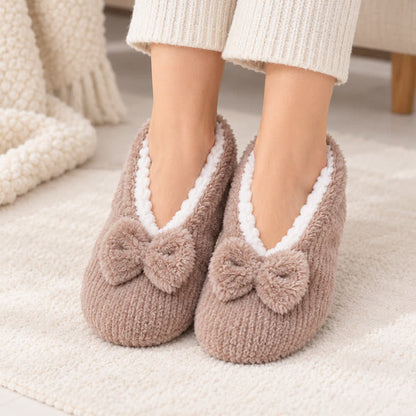 Chaussettes-chaussons en peluche à nœud lavande - image 2