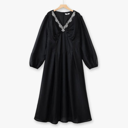 Robe longue brodée à col en V - Noir - 6XL - image 2