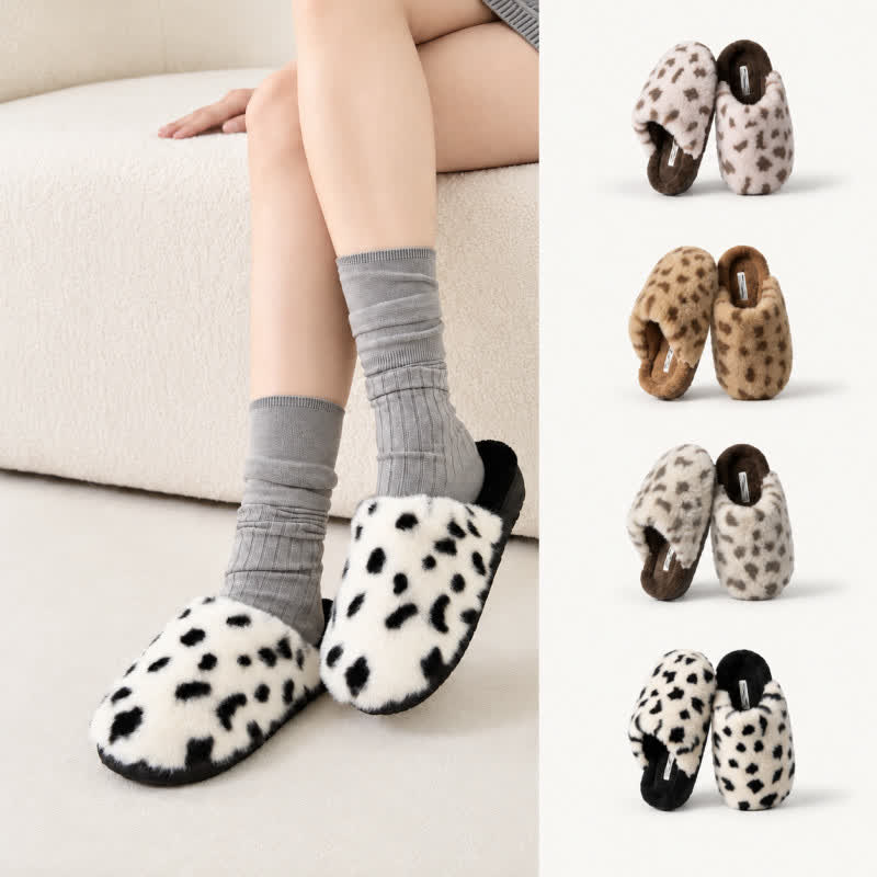 Pantoufles d'intérieur chaudes et confortables doublées de peluche à motif vache - image 0