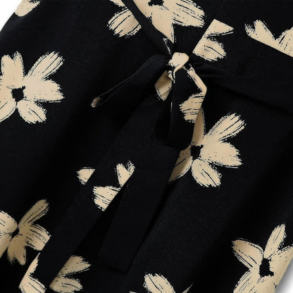 Robe midi à col en V fleurie incurvée - image 3