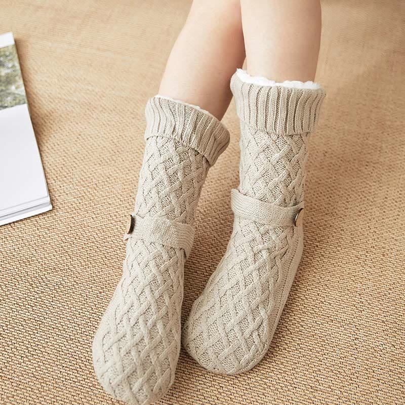 Chaussettes-chaussons douillettes en laine pour Noël - image 13