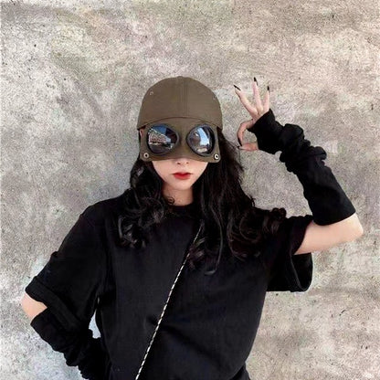 Chapeau style streetwear vintage à lunettes - image 4