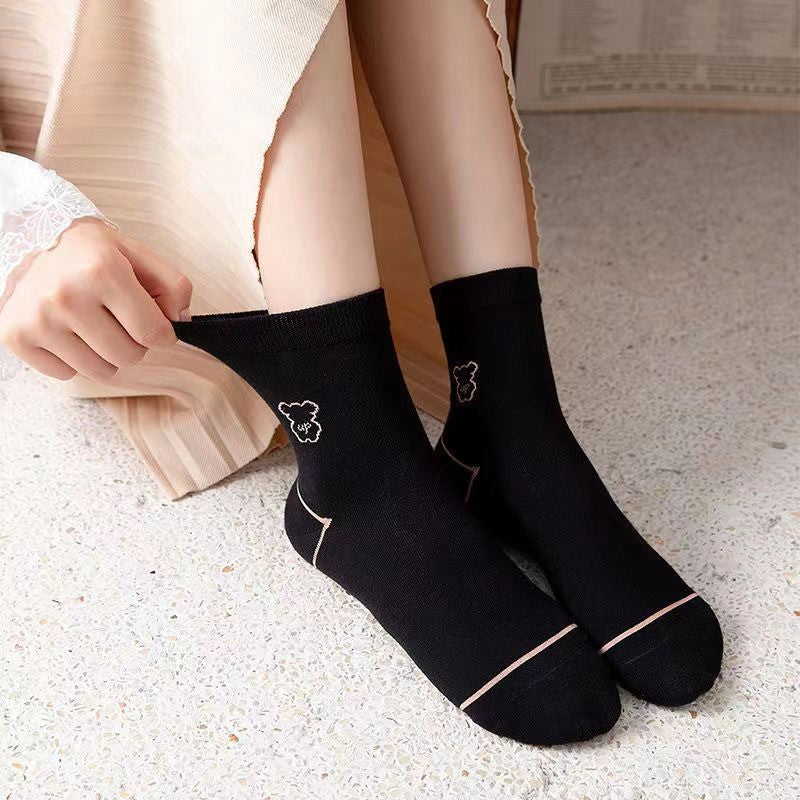 Chaussettes courtes en coton brodées d'un adorable ourson (5 paires) - image 1