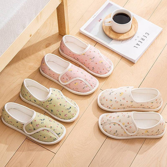 Chaussures de jardin matelassées et moelleuses ajustables - image 0