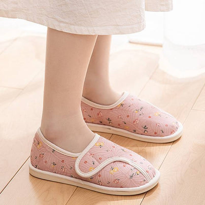 Chaussures de jardin matelassées et moelleuses ajustables - image 1